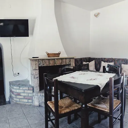 Gaia Semesterbostad Monemvasía